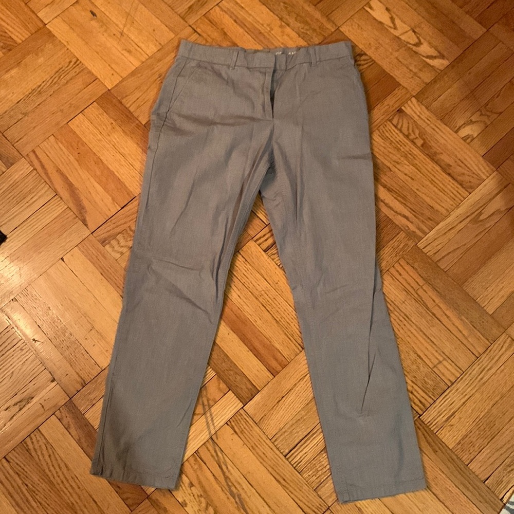 Gap Broken in Straight Khakis - Picture 2 of 4